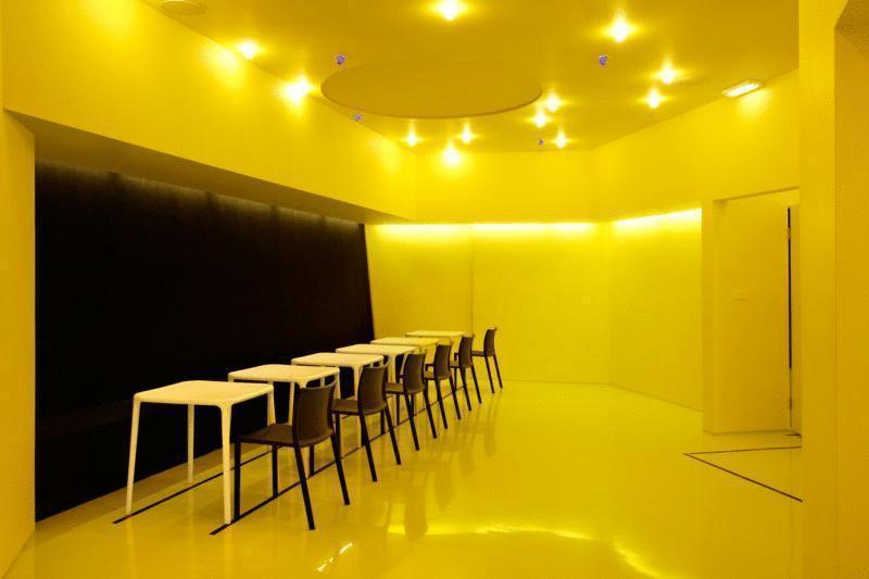 Design Hostel One สปลิท ภายนอก รูปภาพ